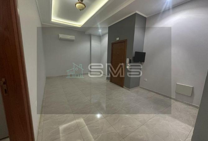 8493547 - Property Image 2