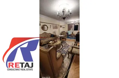 Apartment - 3 Bedrooms - 2 Bathrooms for sale in Mohamed Kamel Al Harouny St. - 6th Zone - Nasr City - Cairo