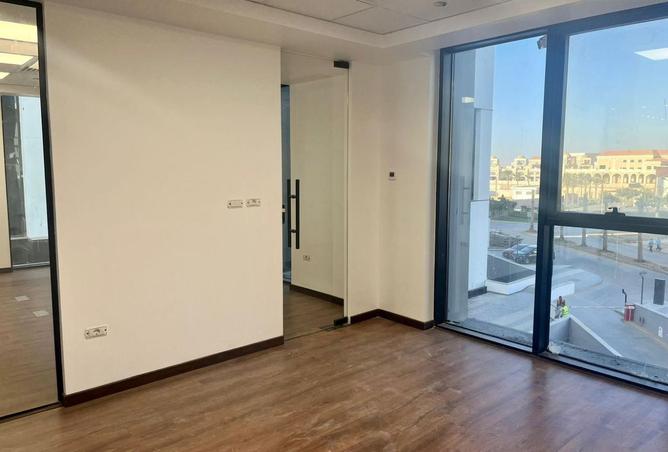 8367618 - Property Image 2