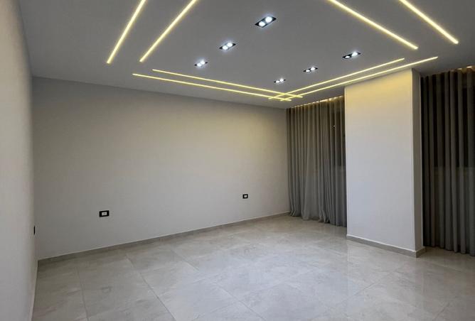 8442167 - Property Image 2