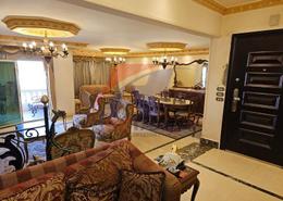 شقة - 3 غرف نوم - 2 حمامات for للبيع in شارع احمد الزمر - الحي العاشر - مدينة نصر - القاهرة