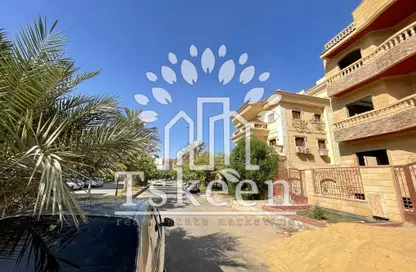 Penthouse - 4 Bedrooms - 2 Bathrooms for sale in West Somid Road - West Somid - 6 October City - Giza