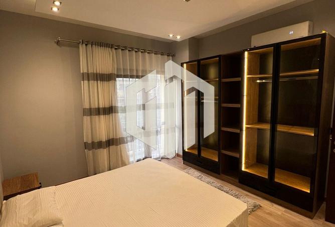 8358000 - Property Image 3