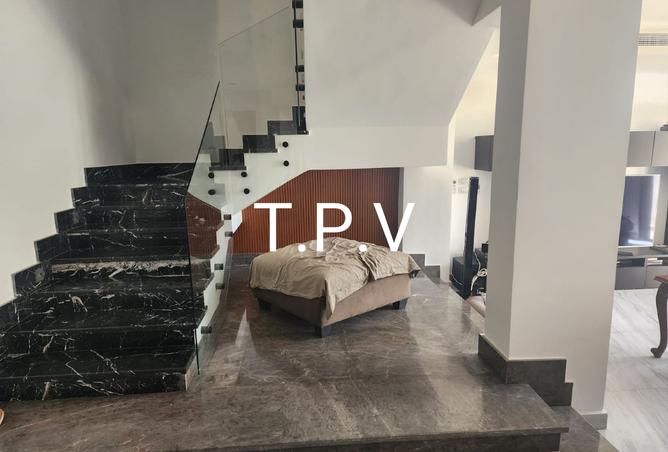 8325628 - Property Image 2