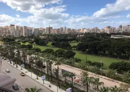 شقة - 4 غرف نوم - 3 حمامات للبيع في شارع ابو قير - سبورتنج - حي شرق - الاسكندرية