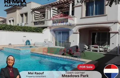 Townhouse - 7 Bedrooms - 7+ Bathrooms for sale in Beverly Hills - Sheikh Zayed Compounds - Sheikh Zayed City - Giza