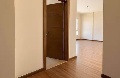 شقة - 2 غرف نوم - 2 حمامات للبيع في بيراميدز هايتس - طريق مصر اسكندرية الصحراوي - مدينة 6 أكتوبر - الجيزة