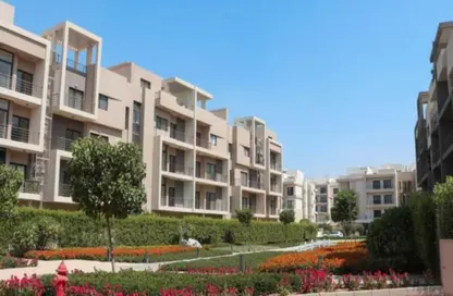 Apartment - 3 Bedrooms - 3 Bathrooms for sale in Fifth Square - The 5th Settlement - New Cairo City - Cairo