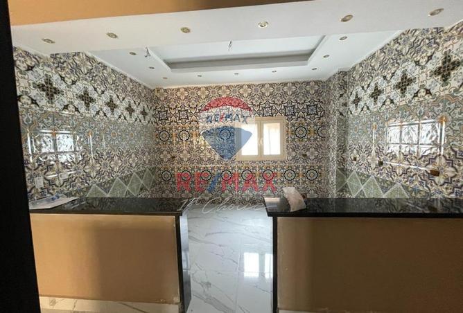 8239464 - Property Image 2