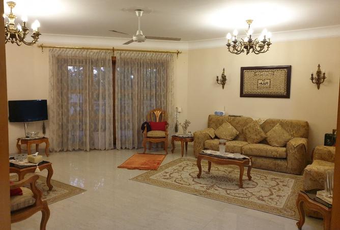 8044413 - Property Image 3