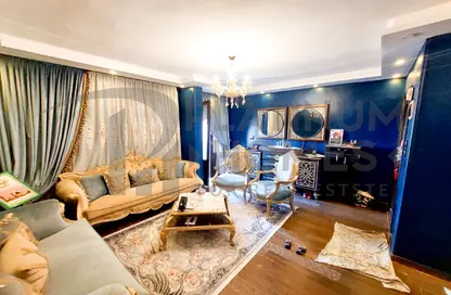 Apartment - 2 Bedrooms - 1 Bathroom for sale in Kafr Abdo - Roushdy - Hay Sharq - Alexandria