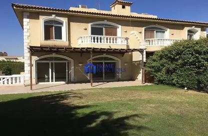 Apartment - 4 Bedrooms - 3 Bathrooms for rent in Katameya Heights - El Katameya Compounds - El Katameya - New Cairo City - Cairo