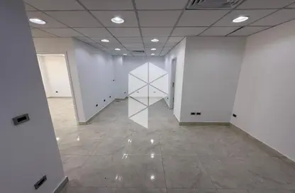 Clinic - Studio - 1 Bathroom for rent in V90 - North Teseen St. - The 5th Settlement - New Cairo City - Cairo