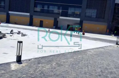 مساحات مكتبية - استوديو - 2 حمامات للبيع في ويست مارك - محور 26 يوليو - مدينة 6 أكتوبر - الجيزة