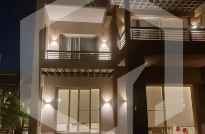 تاون هاوس - 3 غرف نوم - 5 حمامات للبيع في نيو جيزة - طريق مصر اسكندرية الصحراوي - مدينة 6 أكتوبر - الجيزة