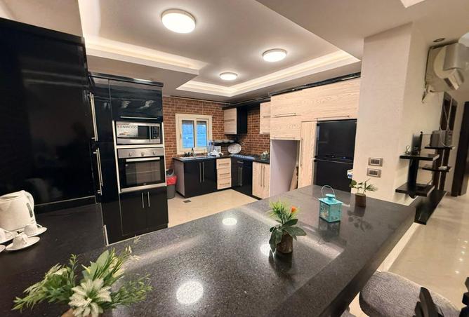 8184320 - Property Image 2