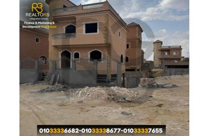 Villa - 4 Bedrooms - 3 Bathrooms for sale in First Heights - 26th of July Corridor - 6 October City - Giza