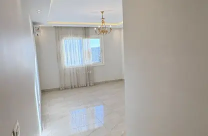 شقة - 4 غرف نوم - 3 حمامات للبيع في مدينتي - القاهرة