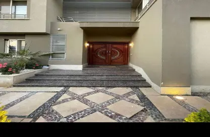 Villa - 4 Bedrooms - 4 Bathrooms for sale in Cleopatra Square - 26th of July Corridor - 6 October City - Giza