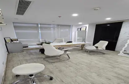 مساحات مكتبية - استوديو - 2 حمامات للايجار في تريفيوم سكوير - شارع التسعين الشمالي - التجمع الخامس - مدينة القاهرة الجديدة - القاهرة