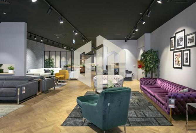 8212755 - Property Image 3