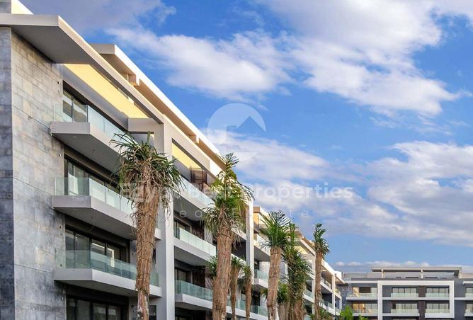 8030322 - Property Image 2