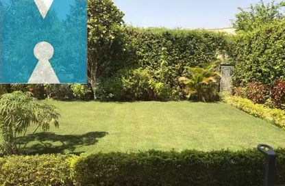 منزل مزدوج - 4 غرف نوم - 4 حمامات للايجار في جرينز - الحي السادس - الشيخ زايد - الجيزة