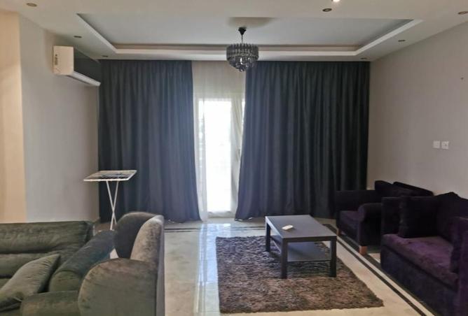8081439 - Property Image 3