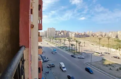 Apartment - 2 Bedrooms - 2 Bathrooms for sale in Mostafa Kamel St. - Seyouf - Hay Awal El Montazah - Alexandria