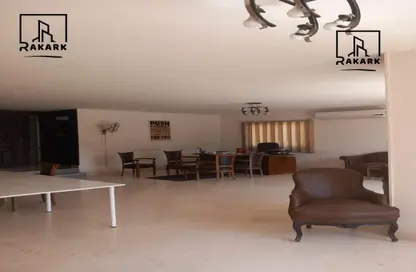 Office Space - Studio - 3 Bathrooms for rent in Hassan Ma'moon St. - 6th Zone - Nasr City - Cairo