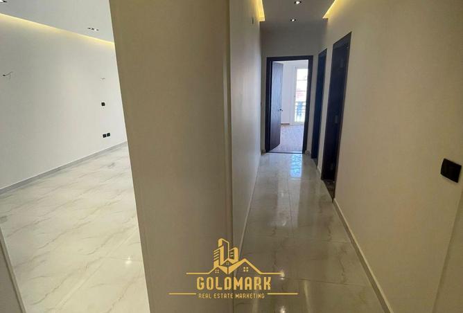 8526652 - Property Image 2