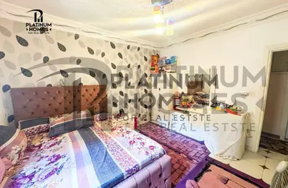 Apartment - 4 Bedrooms - 1 Bathroom for sale in El Mandara - Hay Than El Montazah - Alexandria