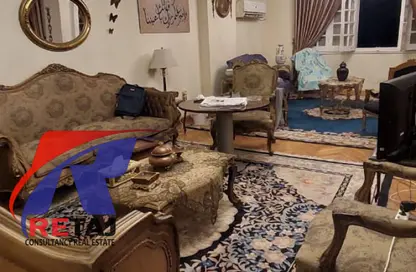 Apartment - 3 Bedrooms - 2 Bathrooms for sale in Mohamed Kamel Al Harouny St. - 6th Zone - Nasr City - Cairo