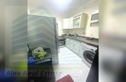 شقة - 3 غرف نوم - 2 حمامات للايجار في ميدان سموحة - سموحة - حي شرق - الاسكندرية
