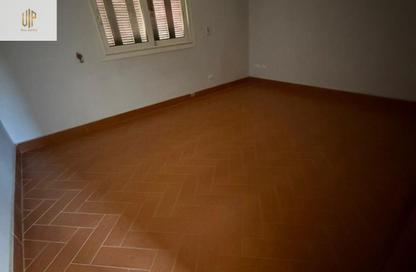 Roof - 3 Bedrooms - 3 Bathrooms for sale in Al Narges - New Cairo City - Cairo
