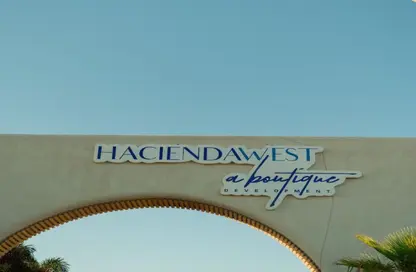 Chalet - 2 Bedrooms - 3 Bathrooms for sale in Hacienda West - Ras Al Hekma - North Coast
