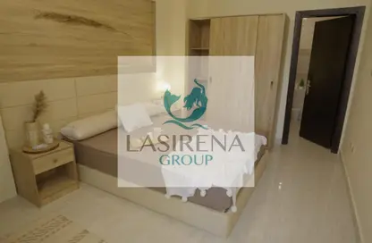 Chalet - 2 Bedrooms - 2 Bathrooms for sale in Lasirena Palm Beach - Al Ain Al Sokhna - Suez