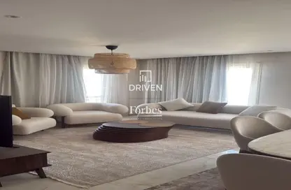 Apartment - 4 Bedrooms - 2 Bathrooms for sale in Stone Residence - 5th Settlement Compounds - The 5th Settlement - New Cairo City - Cairo