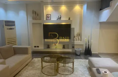 فيلا - 5 غرف نوم - 5 حمامات للايجار في صن رايز - المستثمرين الجنوبية - مدينة القاهرة الجديدة - القاهرة فيلا - 5 غرف نوم - 5 حمامات للايجار في صن رايز - المستثمرين الجنوبية - مدينة القاهرة الجديدة - القاهرة