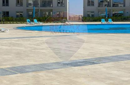 شاليه - 3 غرف نوم - 2 حمامات للبيع في سي فيو - راس الحكمة - الساحل الشمالي