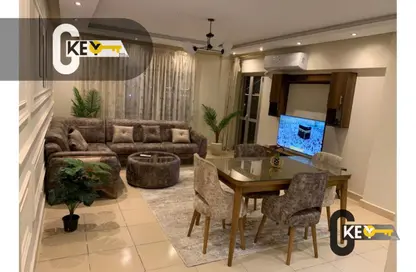 Apartment - 2 Bedrooms - 1 Bathroom for rent in El Rehab Extension - Al Rehab - New Cairo City - Cairo