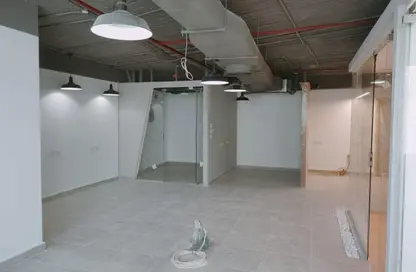 Office Space - Studio - 1 Bathroom for rent in V90 - North Teseen St. - The 5th Settlement - New Cairo City - Cairo