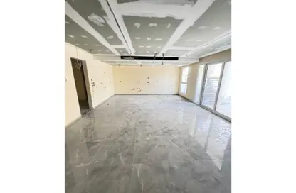 Duplex - 3 Bedrooms - 3 Bathrooms for sale in Hyde Park - 5th Settlement Compounds - The 5th Settlement - New Cairo City - Cairo