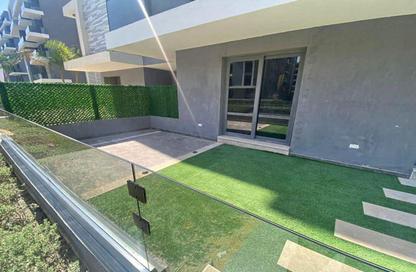 Villa - 4 Bedrooms - 3 Bathrooms for sale in Sun Capital - Fayoum Desert road - 6 October City - Giza