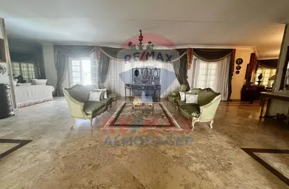 Villa - 5 Bedrooms - 4 Bathrooms for sale in Al  Rabwa - Sheikh Zayed Compounds - Sheikh Zayed City - Giza