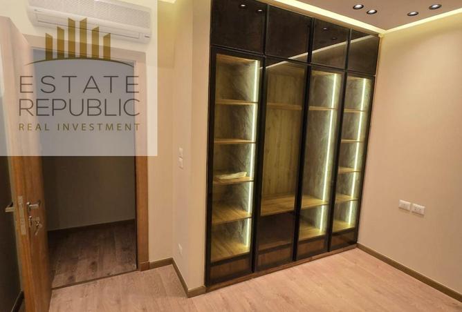 8303085 - Property Image 2