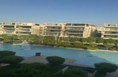 Apartment - 2 Bedrooms - 2 Bathrooms for sale in Lake View Residence - 5th Settlement Compounds - The 5th Settlement - New Cairo City - Cairo