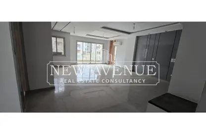 شقة - 3 غرف نوم - 3 حمامات للبيع في كمبوند فيلدج جاردن القطامية - كمبوندات التجمع الخامس - التجمع الخامس - مدينة القاهرة الجديدة - القاهرة