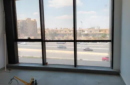 عيادة - استوديو للايجار في كمبوند لاميرادا - كمبوندات التجمع الخامس - التجمع الخامس - مدينة القاهرة الجديدة - القاهرة