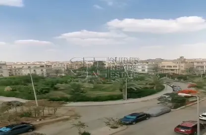 Apartment - 3 Bedrooms - 3 Bathrooms for rent in Al Shouyfat St. - District 1 - The 5th Settlement - New Cairo City - Cairo